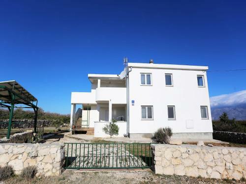 Holiday Home Zdenka-with Pool