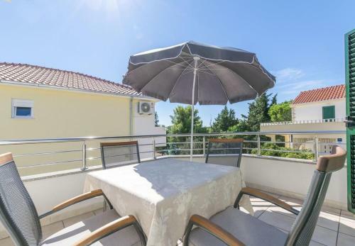Apartment Ton?i - 100 M From Sea