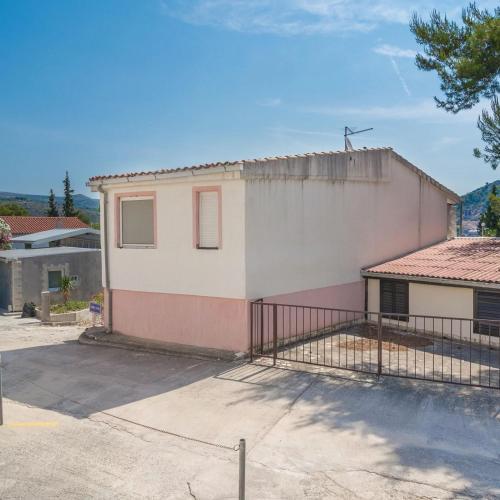Apartments Marija - 40 M From Beach