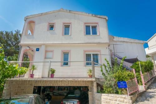 Apartments Marija - 40 M From Beach