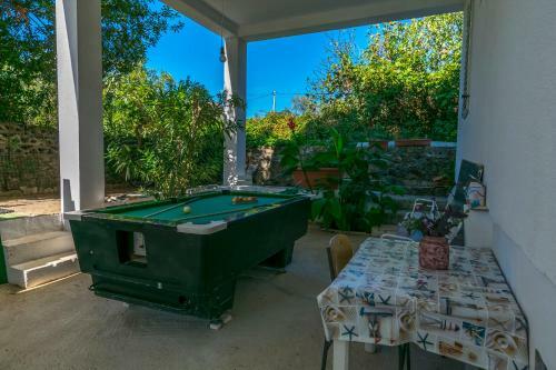 Apartments Garden By The Sea