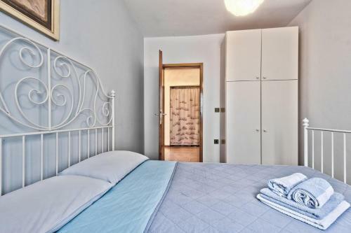 Hostal Gino House With Apartments