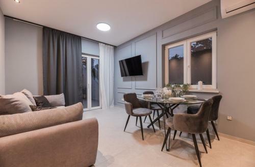 Luxury Apartments Villa Lacrima