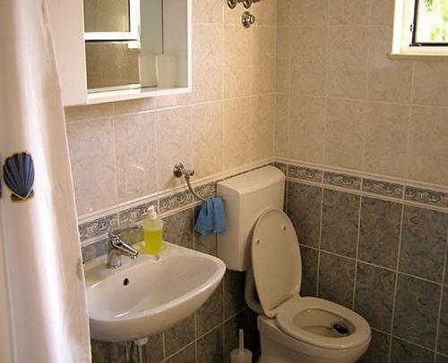 Apartments Stipan-80m From Sea