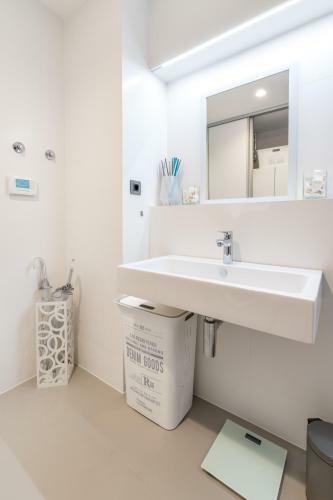 The Majestic Bel Etage Upscale Apartment With Pool