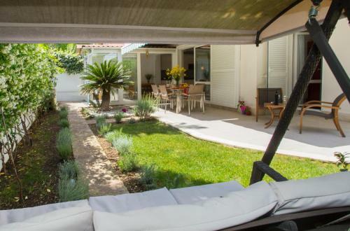 Deluxe Apartment Lea With Large Garden