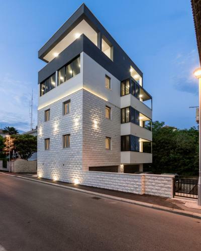 Villa Muller Apartments