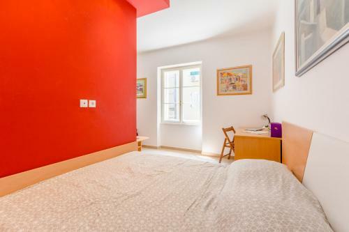 Apartment Ruby