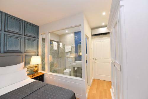 Bed & Breakfast The Duke Luxury Rooms