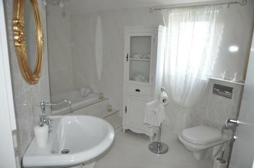 Holiday Home Darko-with Parking