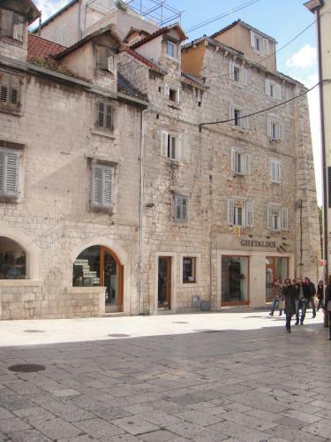 Deluxe Collection Hotel Kastel