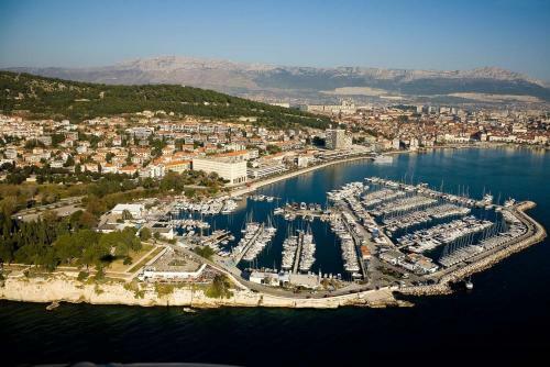 A2 - Apartment In The Very Heart Of Split