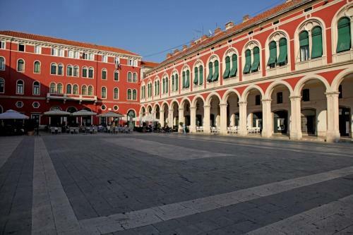 A2 - Apartment In The Very Heart Of Split