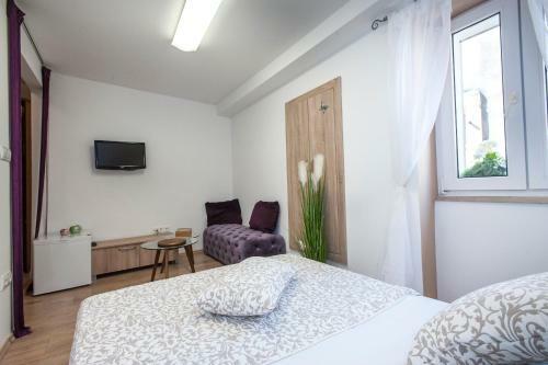 Hostal The Diocletian Collection