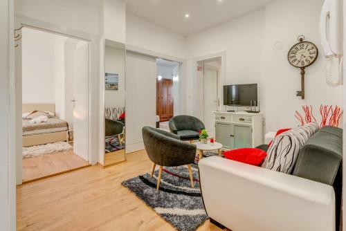 Villa Lct Holiday Home Florentina