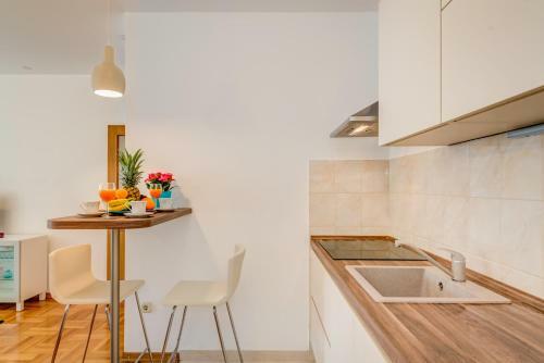 Lct Cassiopeia Adriatica Apartments