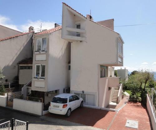 Apartments Maria - Close To Beach