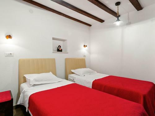 Alluring Apartment In Split Near Diocletian Palace