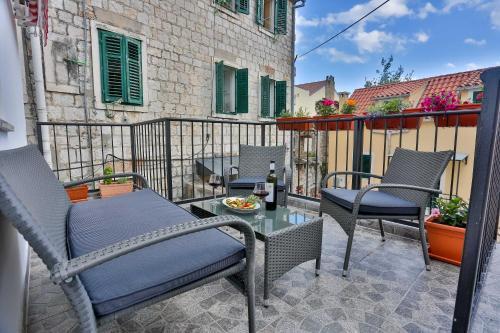 Impeccable 3-bed Apartment In Split