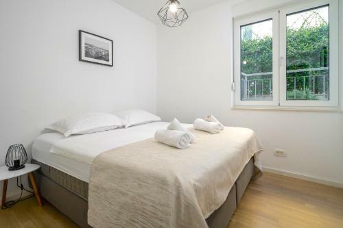 Lux Holiday Apartment On The Beach In Split