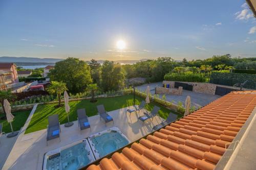 Hostal Luxury Apartments Loma