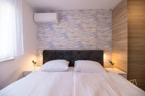 Hostal Luxury Apartments Loma