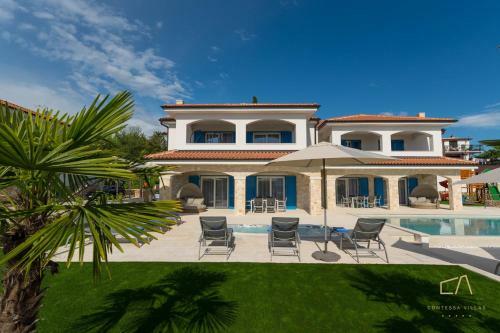 Hostal Luxury Apartments Loma