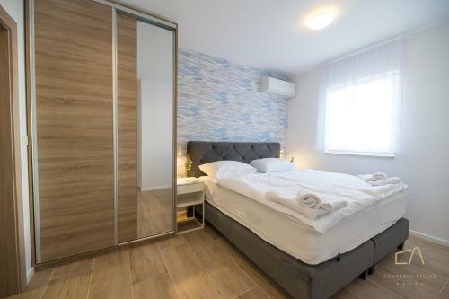 Hostal Luxury Apartments Loma