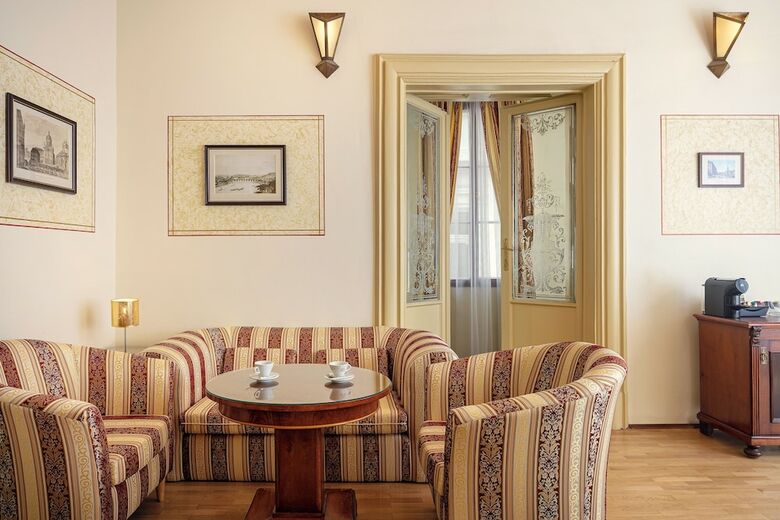 The Charles Hotel