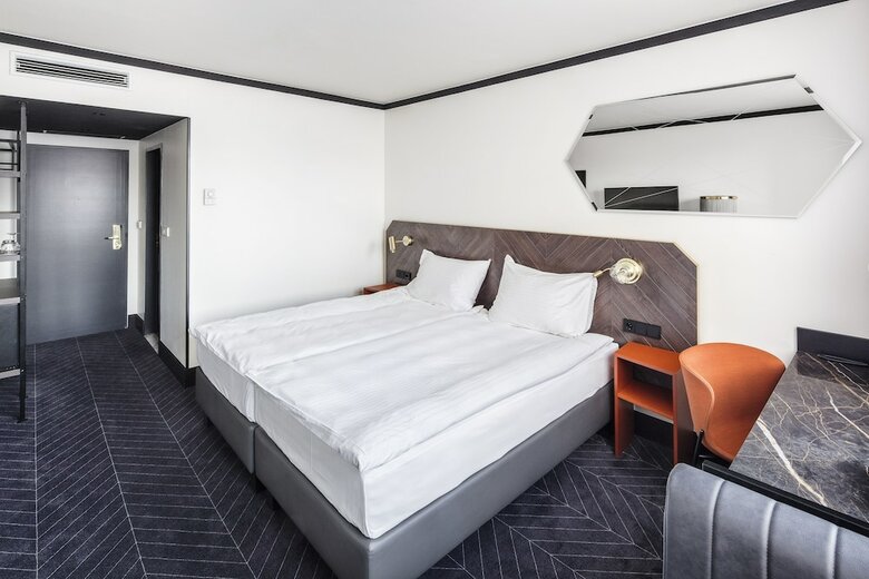 Hotel Diplomat