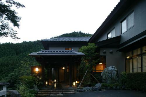 Tokiwasure-no-yado Yoshimoto