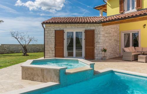Villa Gardenia With Pool, Garden And Jacuzzi