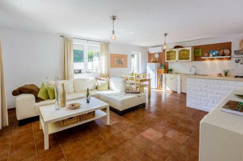 Apartamentos Emaris