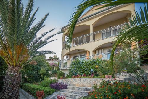 Hostal Apartments Villa Sea 1838