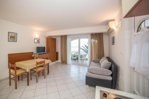 Hostal Apartments Villa Sea 1838