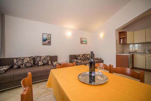 Hostal Apartments Villa Sea 1838