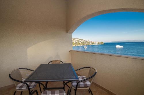 Hostal Apartments Villa Sea 1838