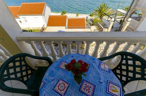Apartments Krusica