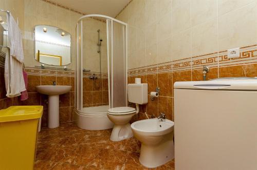 Apartments Krusica