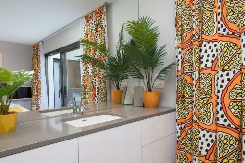 Luxury Villa Riva With Infinity Pool