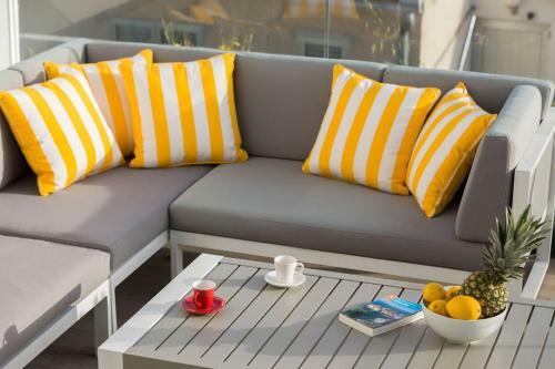 Luxury Villa Riva With Infinity Pool