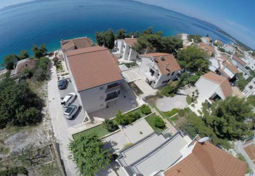 Apartment Marinela-with Pool