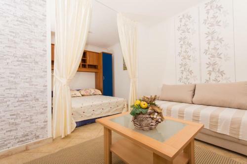Apartments Aleluja
