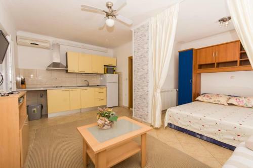 Apartments Aleluja
