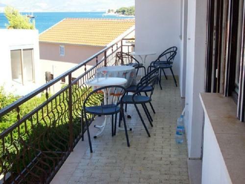 Apartments ?imun - 15m From Beach