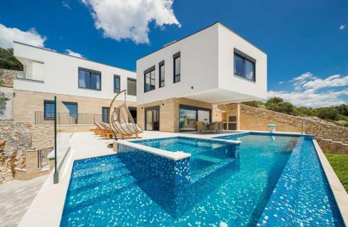 Luxury Villa Gold Pearl With Pool