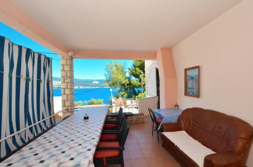 B - Apartment With Terrace With The Sea View