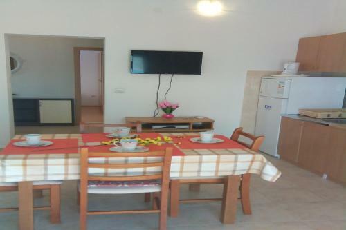 Sea View Apartments - 100 M To Beach - Tanya V