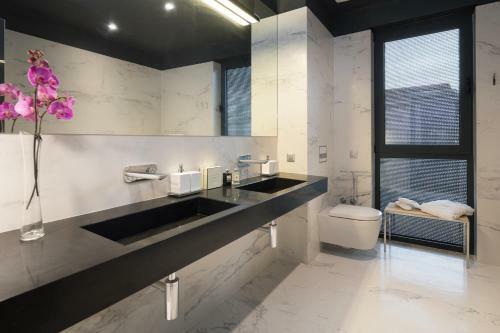 Ultraluxury Villa Elyzeum With Heated Pool