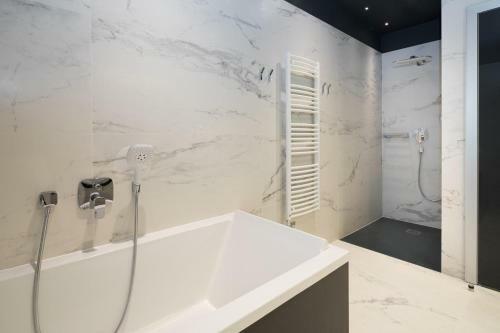 Ultraluxury Villa Elyzeum With Heated Pool